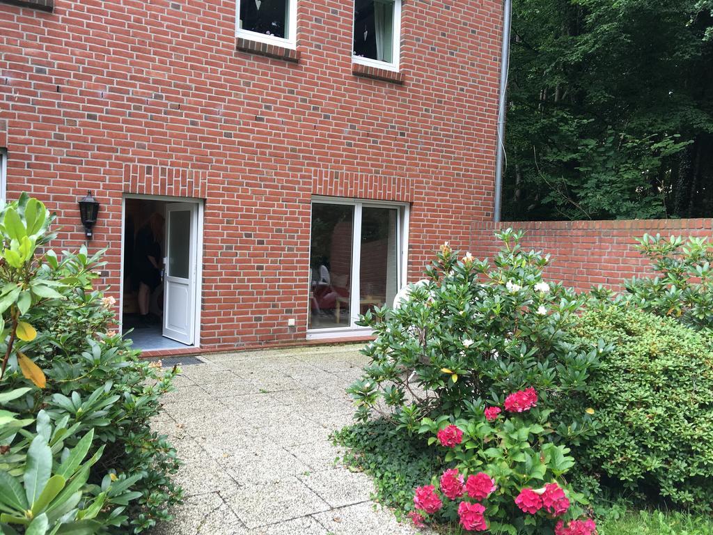 Ferienwohnung Am Muehlenpark Тимендорфер Странд Екстериор снимка